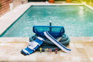 accessoire materiel entretien piscine